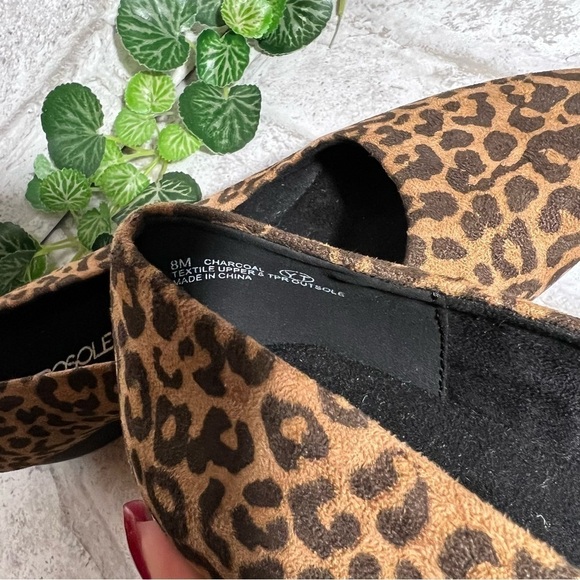AEROSOLES Charcoal Cheetah Print Wedged Flats Womens Size 8M - Picture 7 of 7